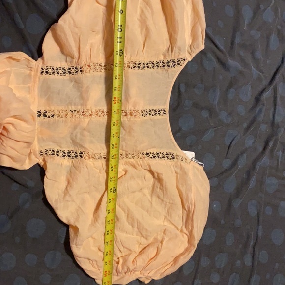 Free People Salerno Jumpsuit Peach Brioche Jumper size S - Picture 16 of 17